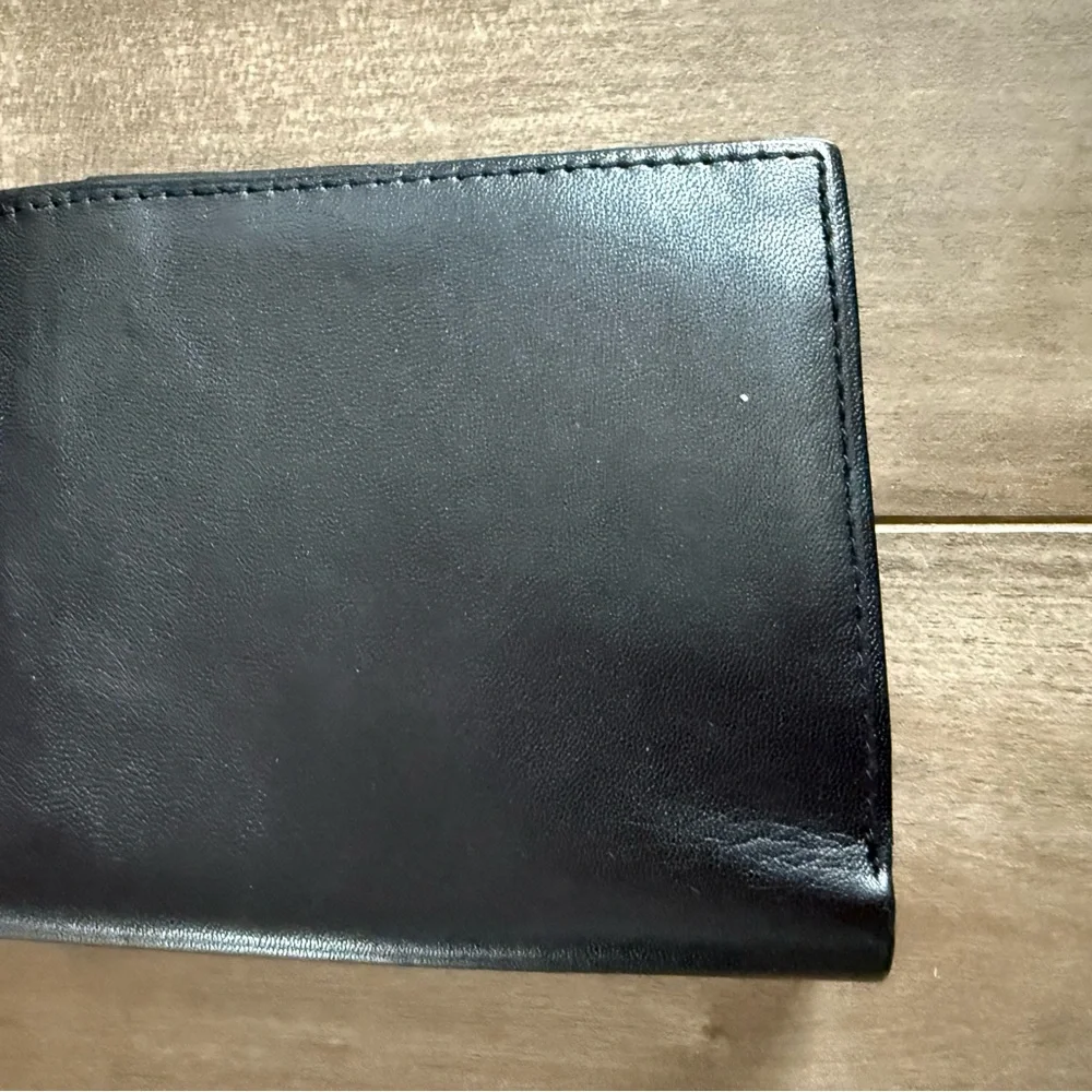 NEW River Ridge Genuine Leather Wallet‎ Black Bifold Soft Plastic Photo Slots